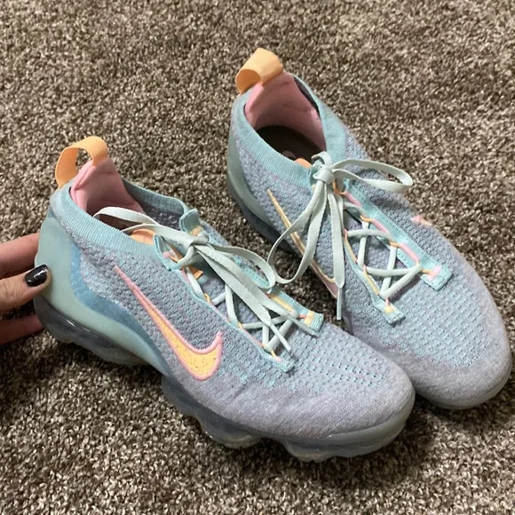 Nike Shoes Nike Womens Air Vapormax Light Dew Poshmark